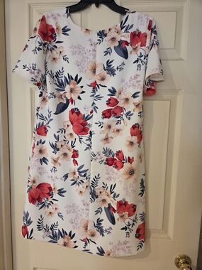 Floral Shift Dress in White with Red & Peach Blooms